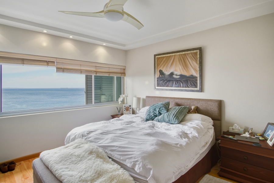 2 Bedroom Property for Sale in Mouille Point Western Cape